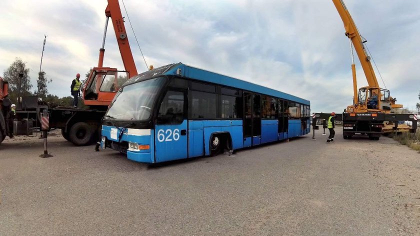 Аэродромный автобус