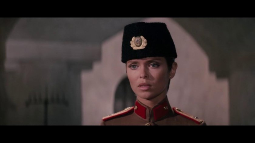 Джеймс Бонд 1977