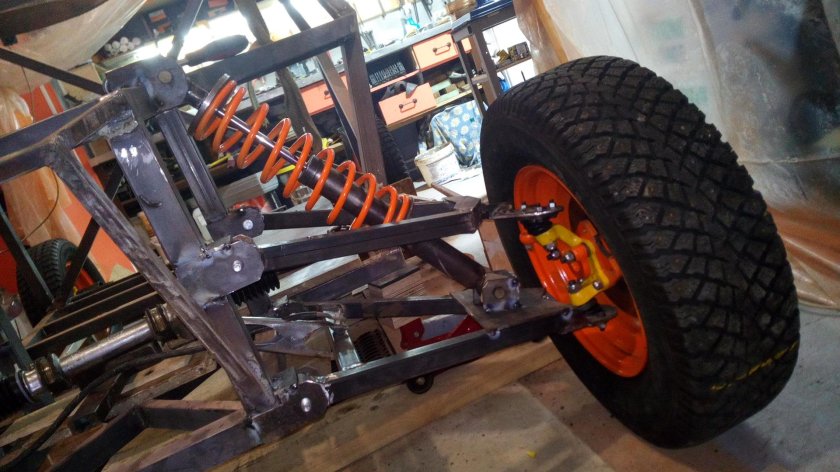 Задняя трехрычажная подвеска багги