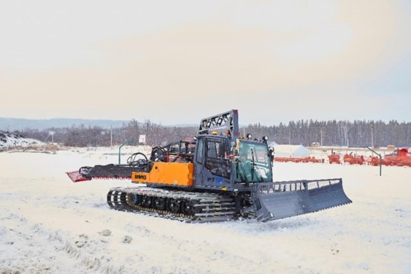 Снегоуплотнительная машина РТ-12