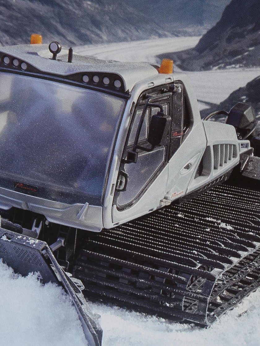 Bruder ратрак - снегоуборщик