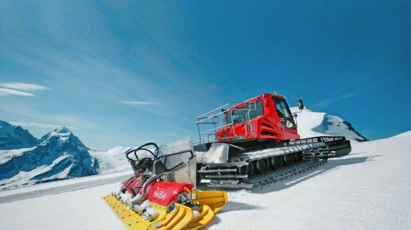 Ратрак Пистен булли