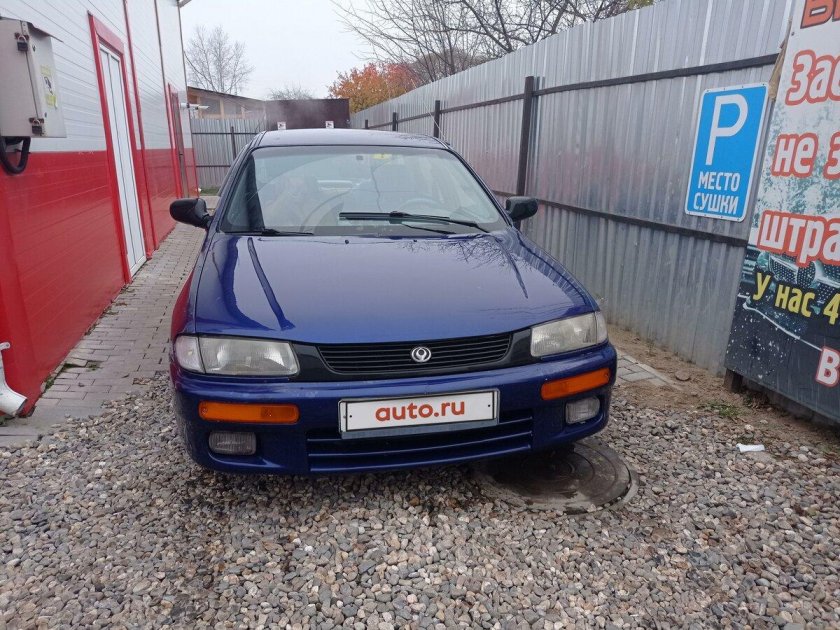 Mazda 323 1994