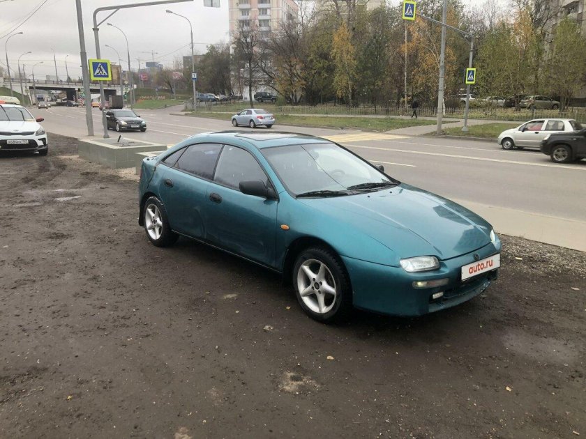 Мазда 323 1994
