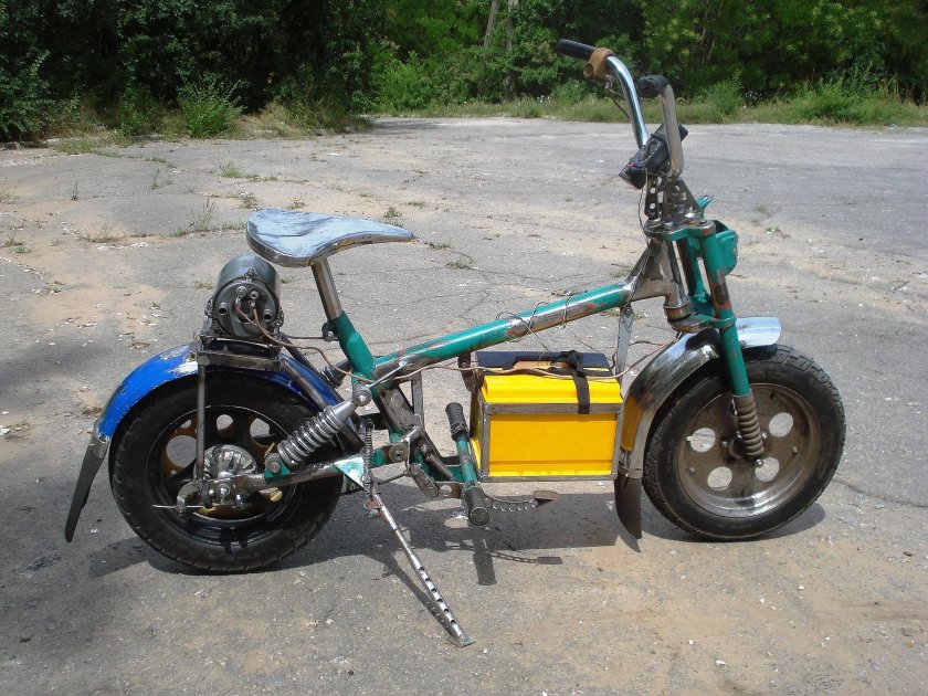 Мини мокик 3 колеса