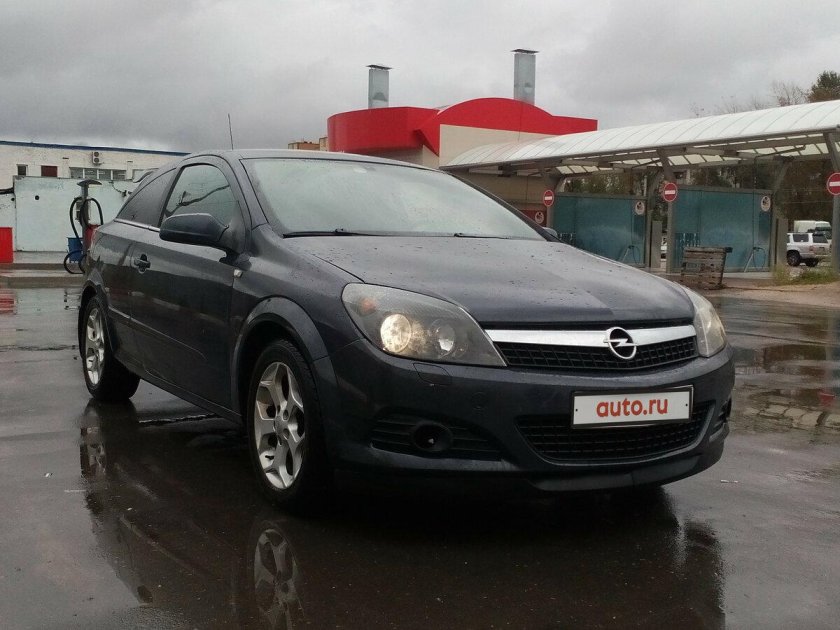 Хэтчбек Опель 2005 2010 поколение темно серый
