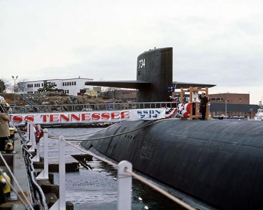 USS Tennessee SSBN 734