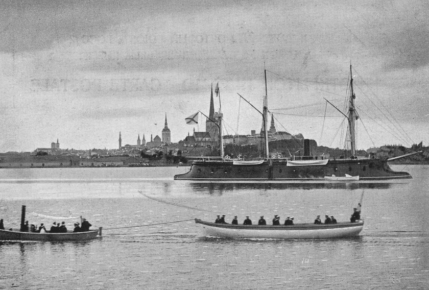 Броненосная батарея первенец