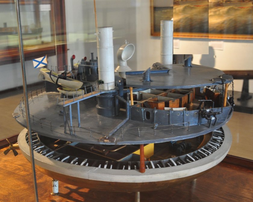 Броненосец береговой обороны Новгород