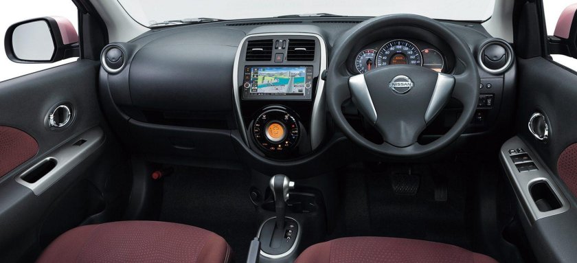 Ниссан Марч 2015