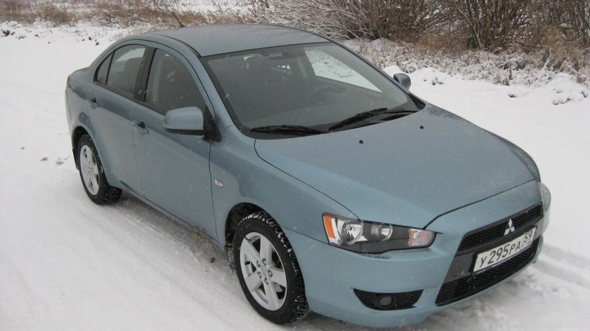 Mitsubishi Lancer, 2011 серый