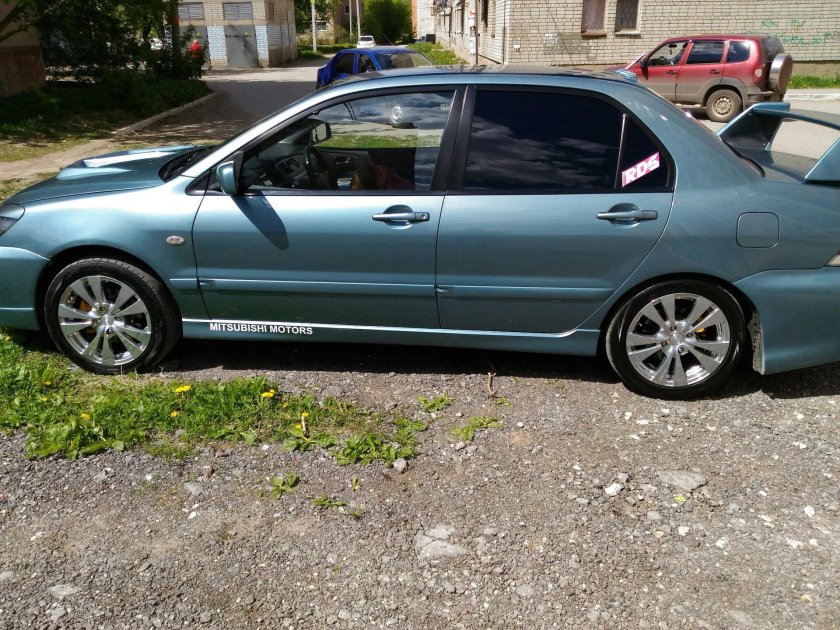 Лансер 9 цвет а86