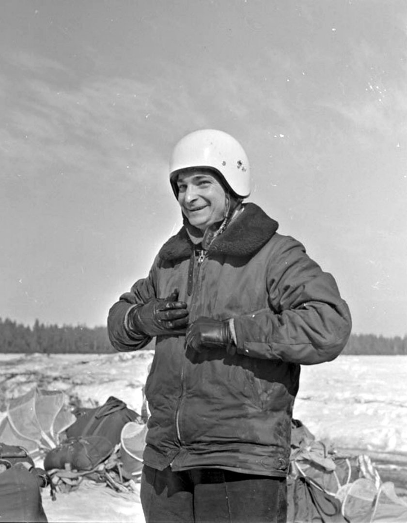 Быко́вский Валерий Фёдорович