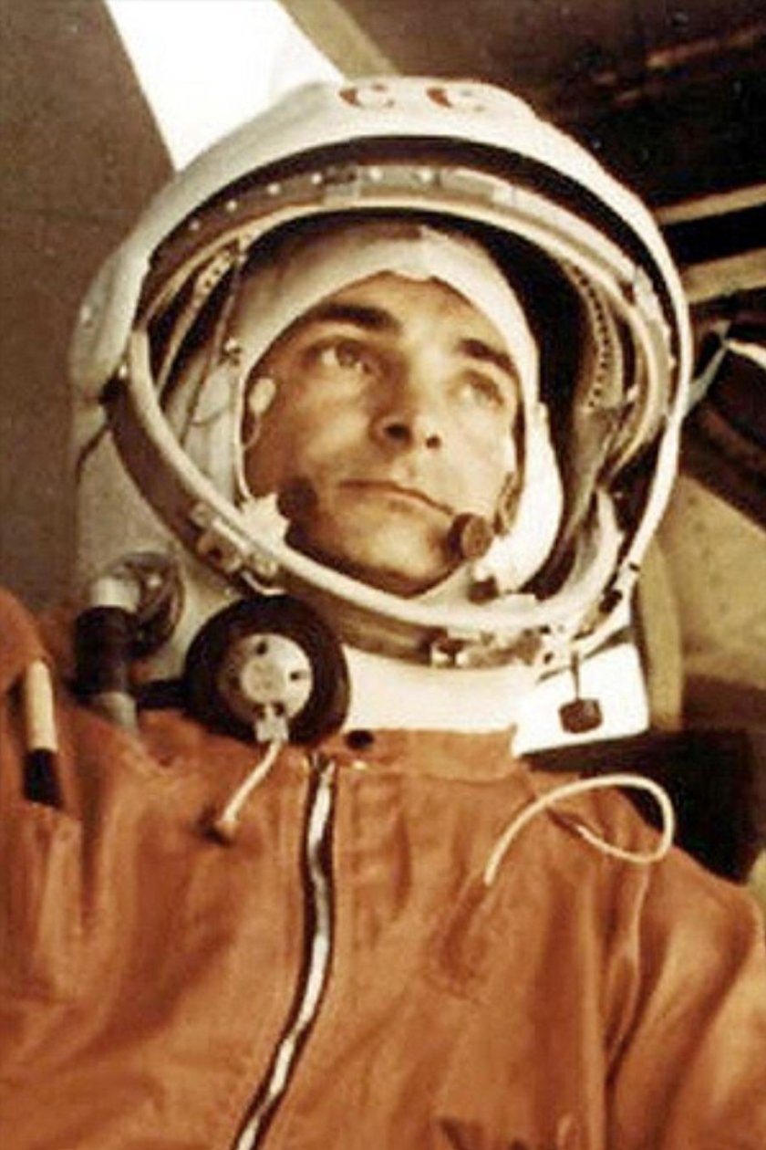 Бык космонавт