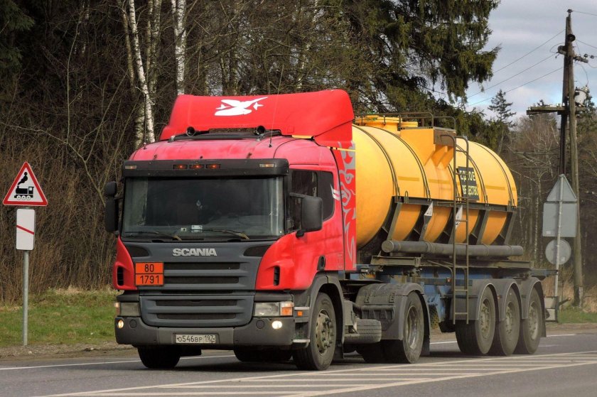 Scania p360 бензовоз