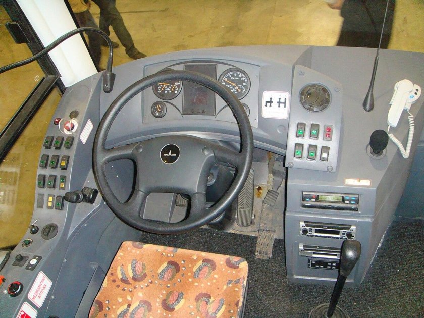 МАЗ 251 салон