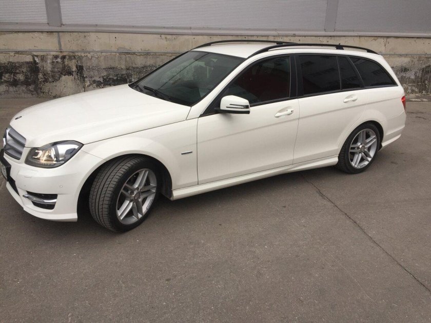 Mercedes c180 универсал