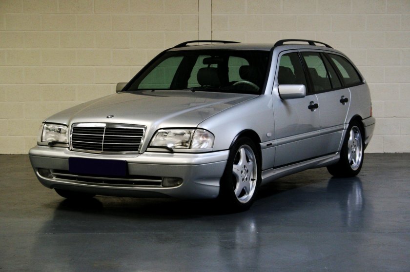 Mercedes-Benz w202 универсал