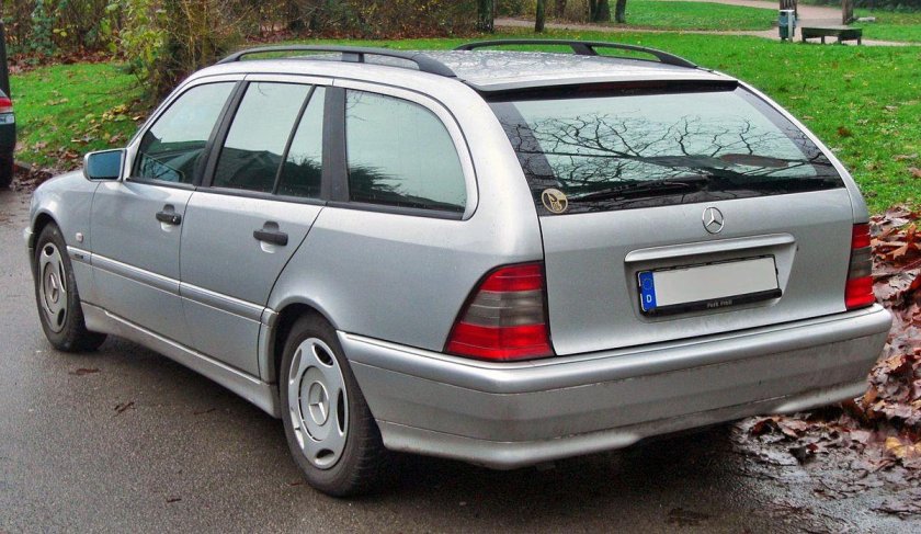 Mercedes-Benz w202 универсал