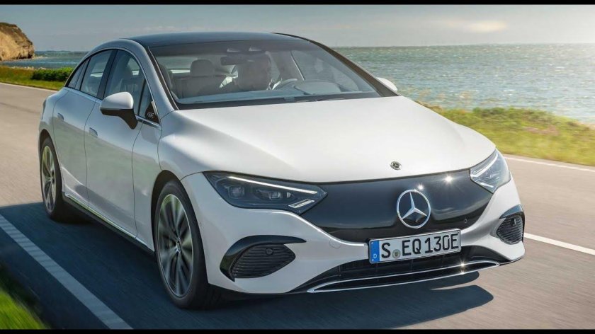 Мерседес eqe 2022