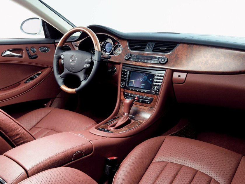 Мерседес CLS 500 салон