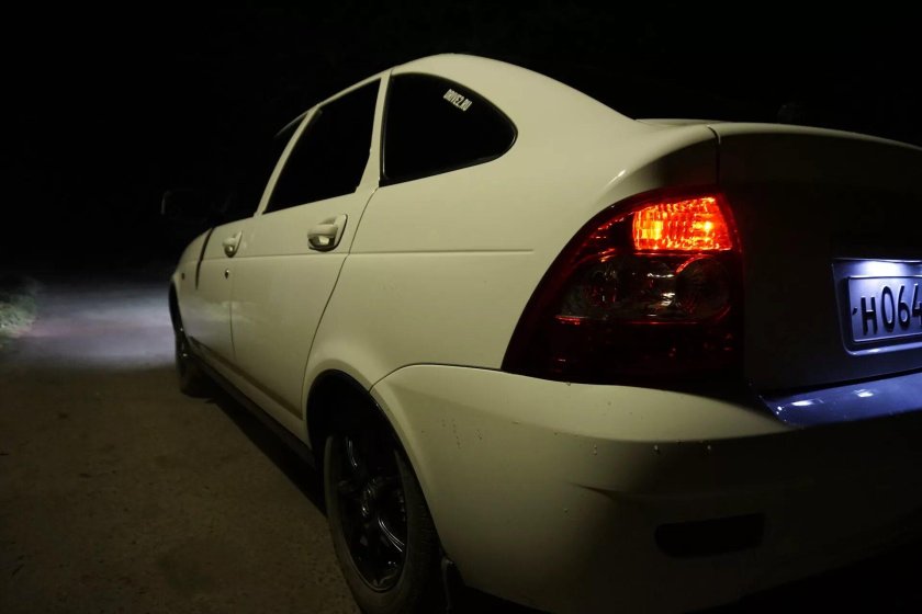 Лада Приора хэтчбек 64/68