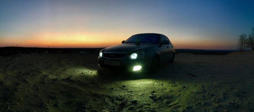 Приора на закате