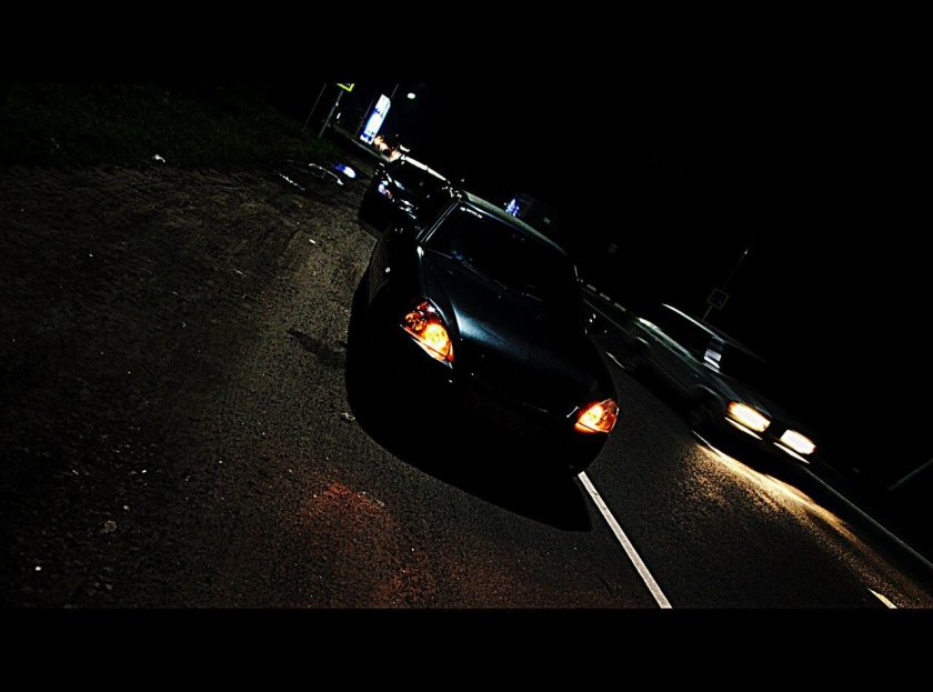 Черная Приора ночью