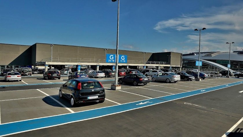 Стоянка (аэропорт)