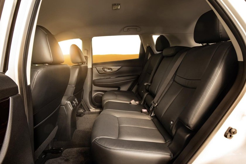 Nissan x Trail 2022 интерьер