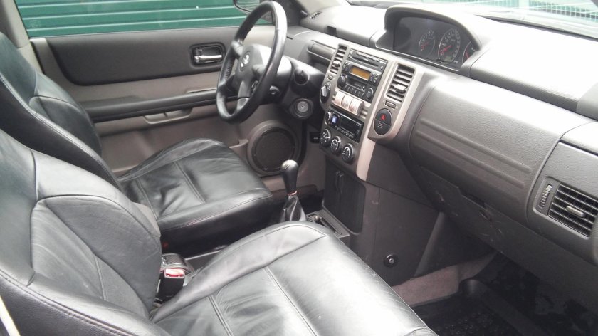 Nissan x-Trail салон 2005