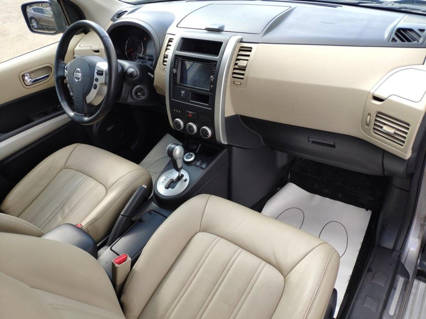 Nissan x Trail 2008 салон