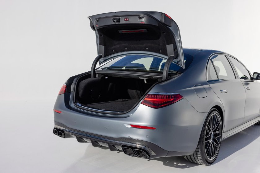 2023 Mercedes AMG S 63 E Performance