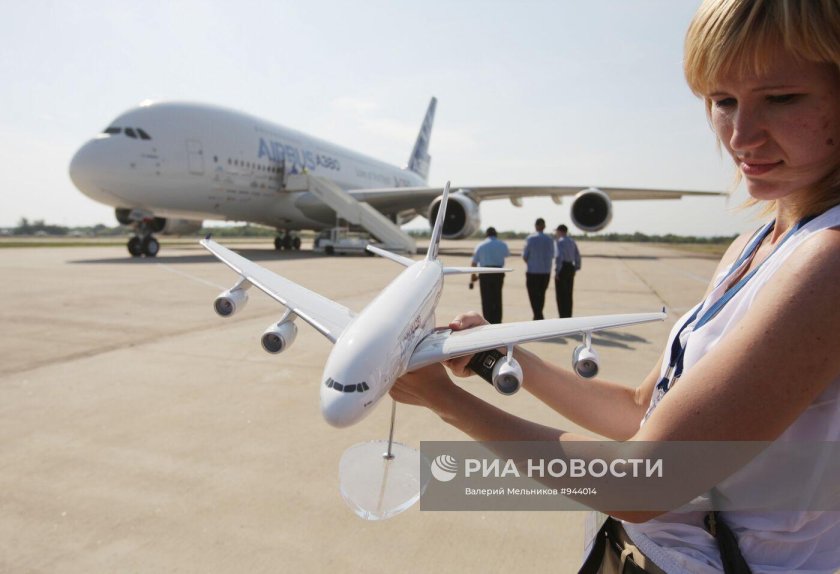 Выставка авиасалон 2022