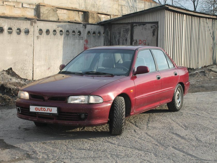 Mitsubishi Lancer vi 1992