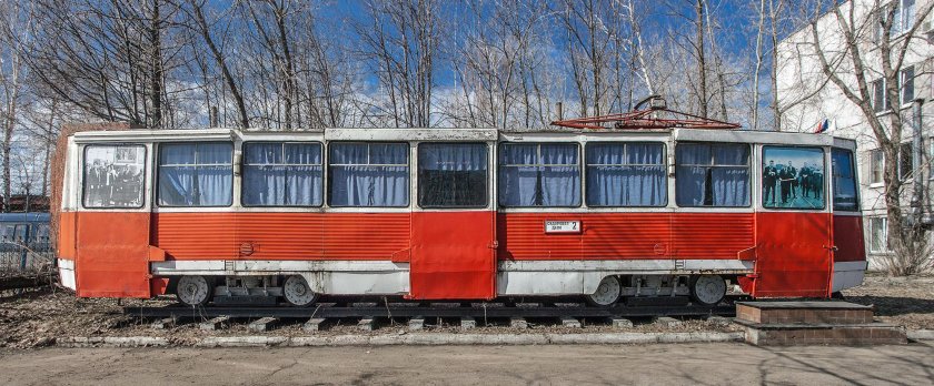 Трамвай КТМ 5