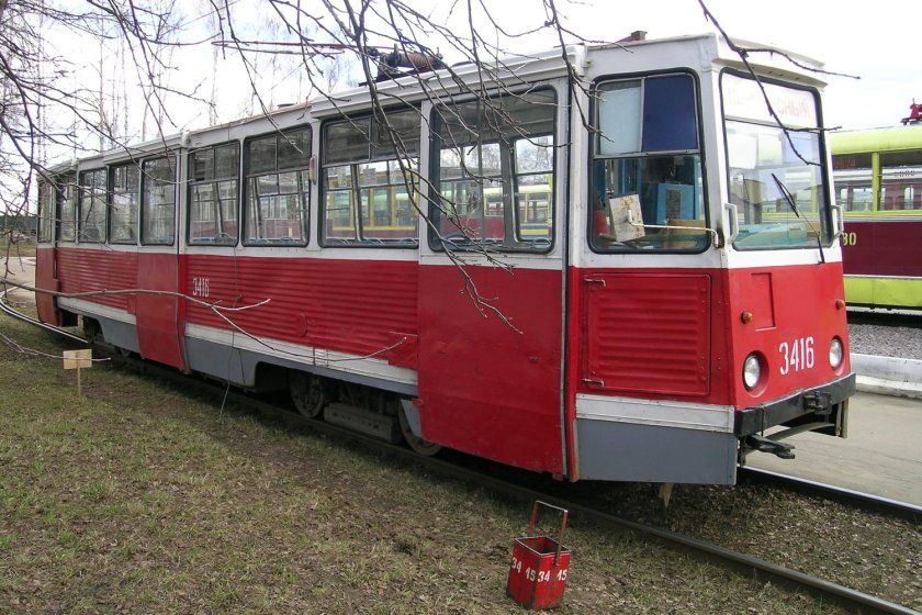 Трамвай КТМ 5