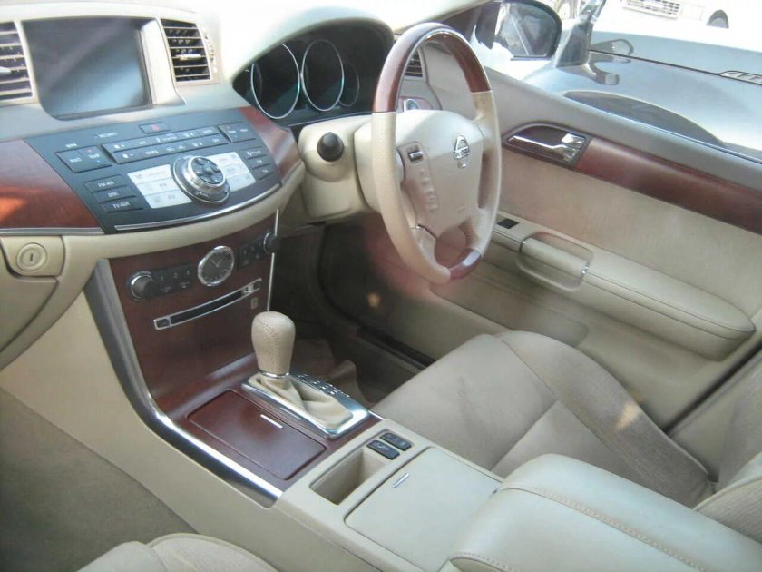 Ниссан фуга 2006