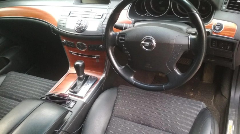 Ниссан фуга 2007 правый руль