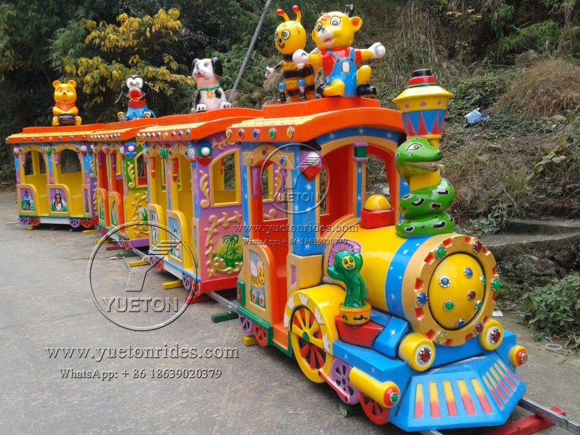 Детский аттракцион паровозик безрельсовый