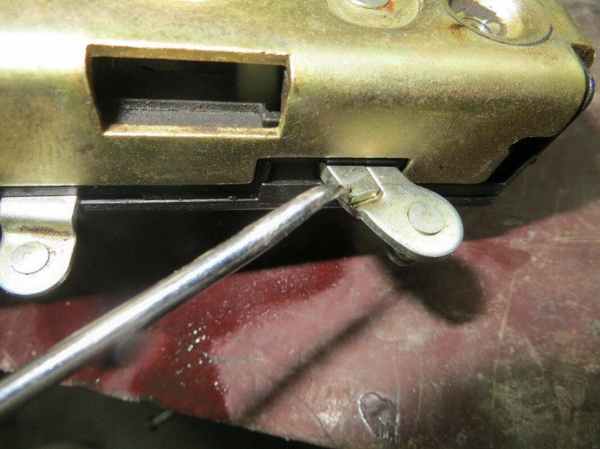 Замок Нива Шевроле