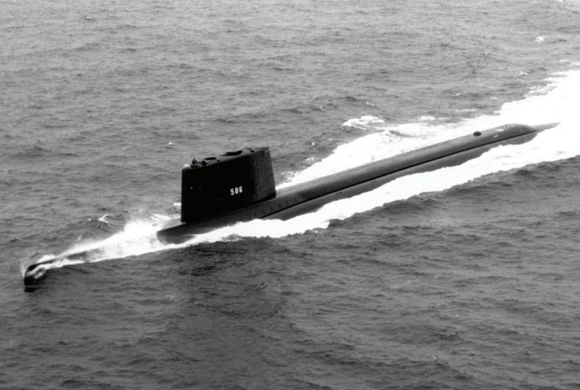 USS Triton SSN-586