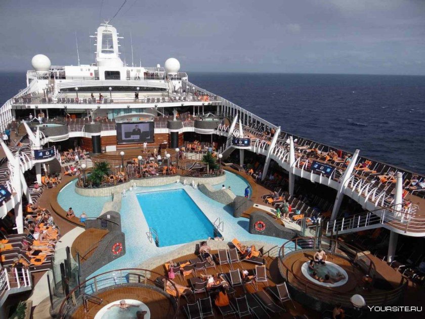 MSC Divina лайнер