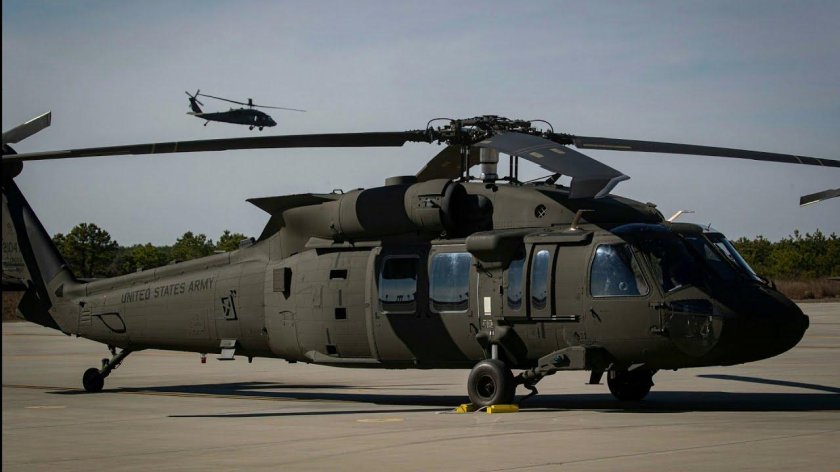 Сикорский uh-60m Black Hawk