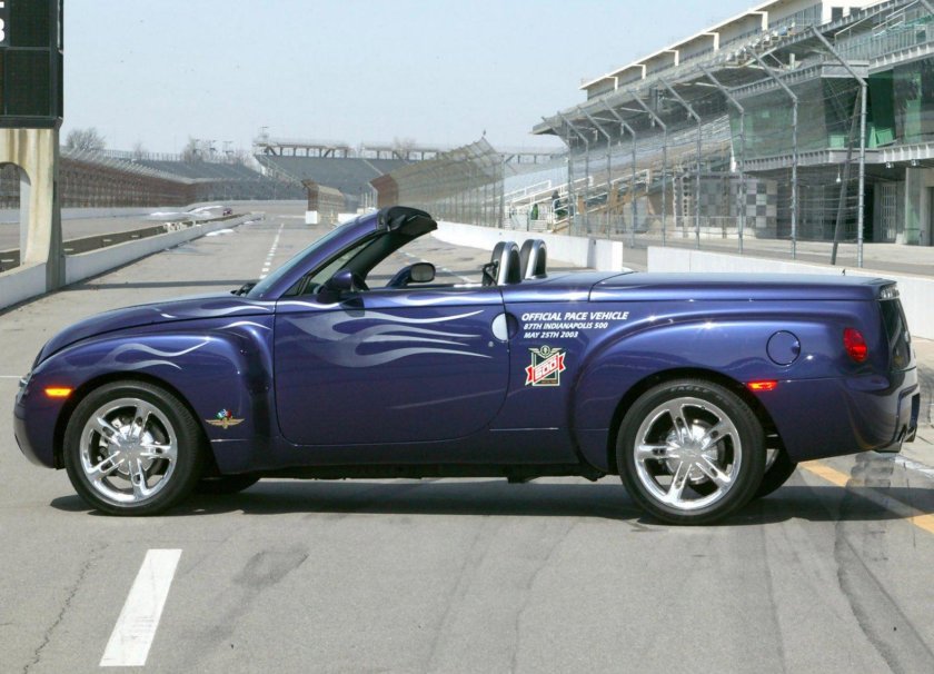 Chevrolet SSR 2003