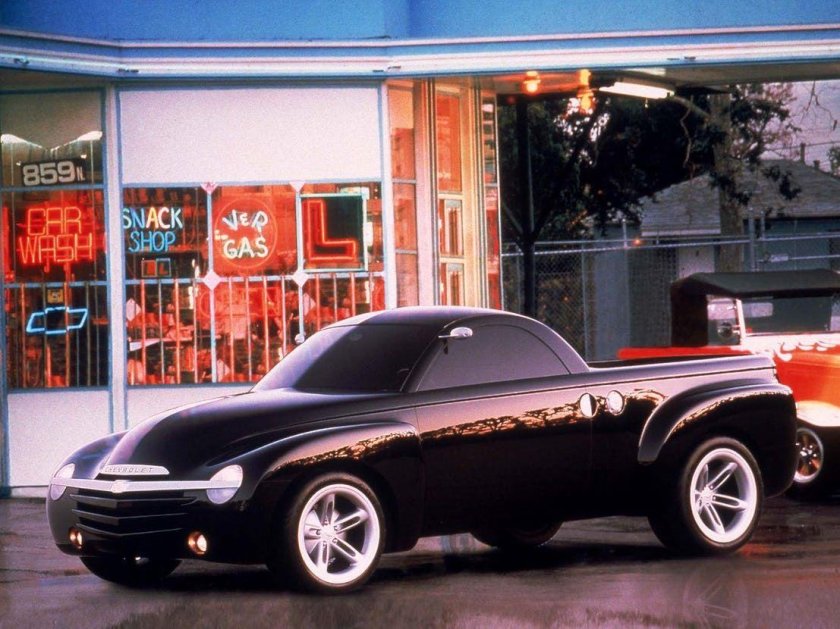 Chevrolet SSR 2000