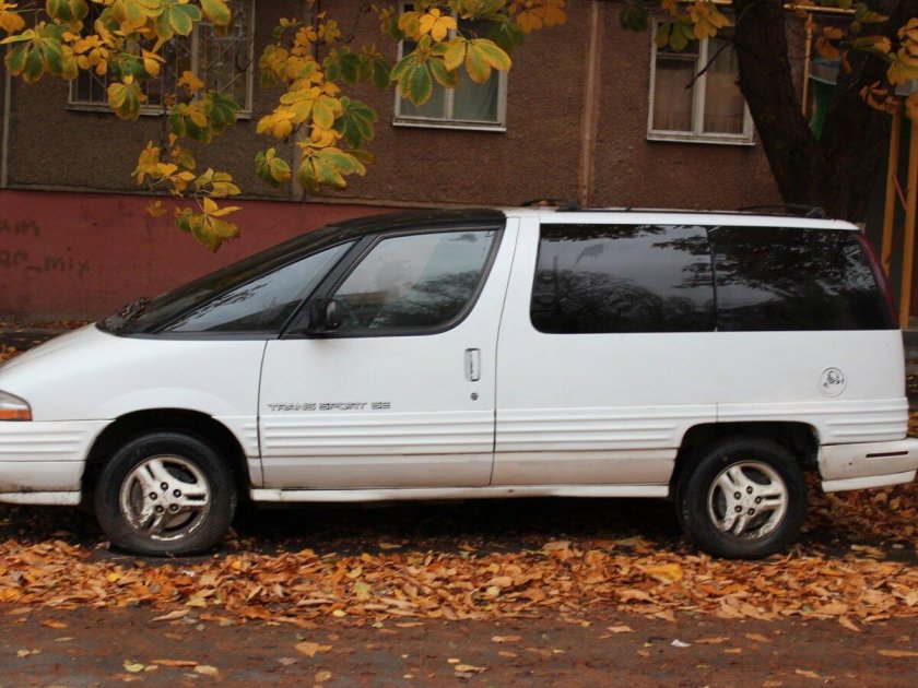 Pontiac Trans Sport 1994