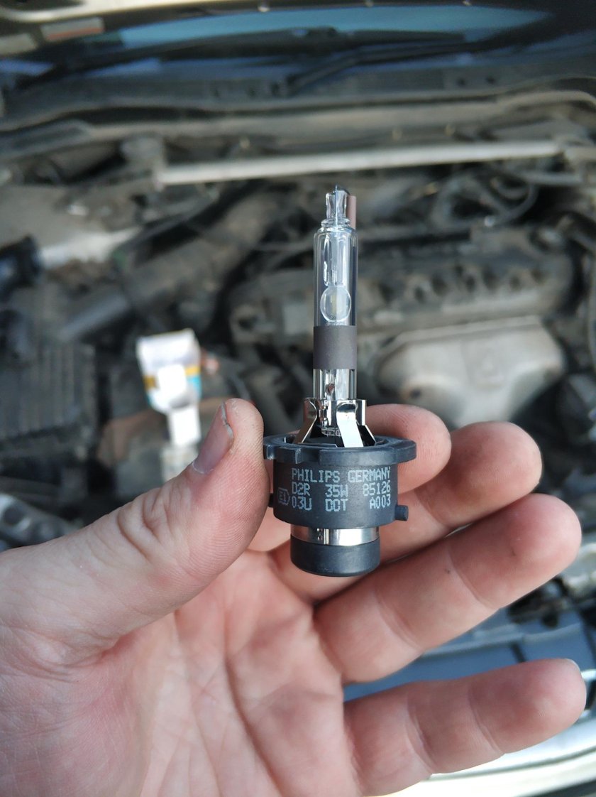 Цоколь лампы ближнего света Honda Stream 2008