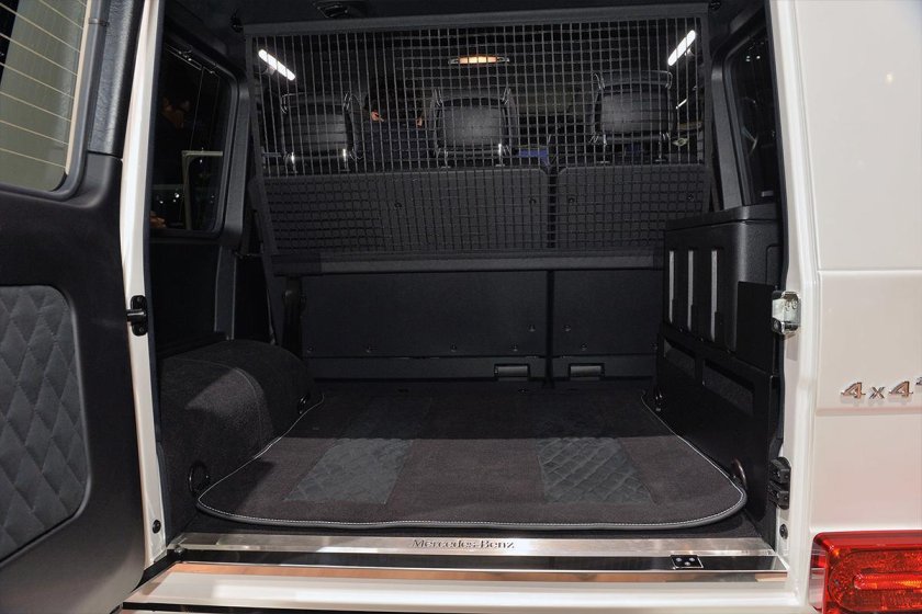 Мерседес Гелендваген багажник