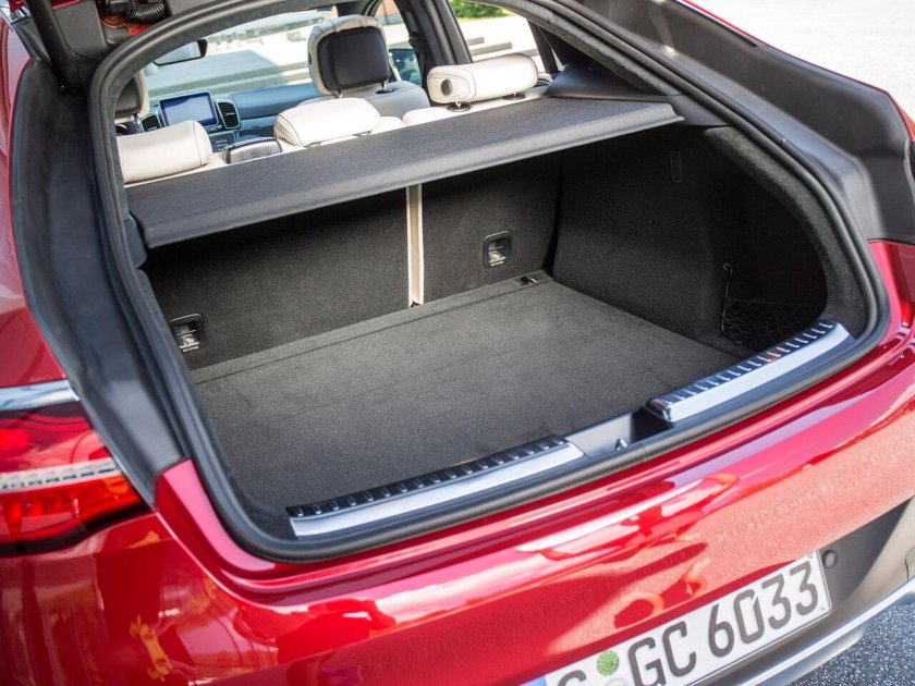 Мерседес GLE купе багажник